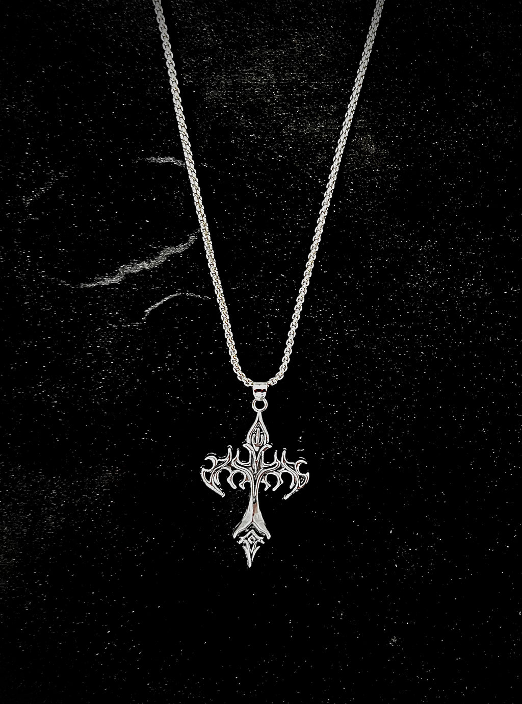 Noctis Cross