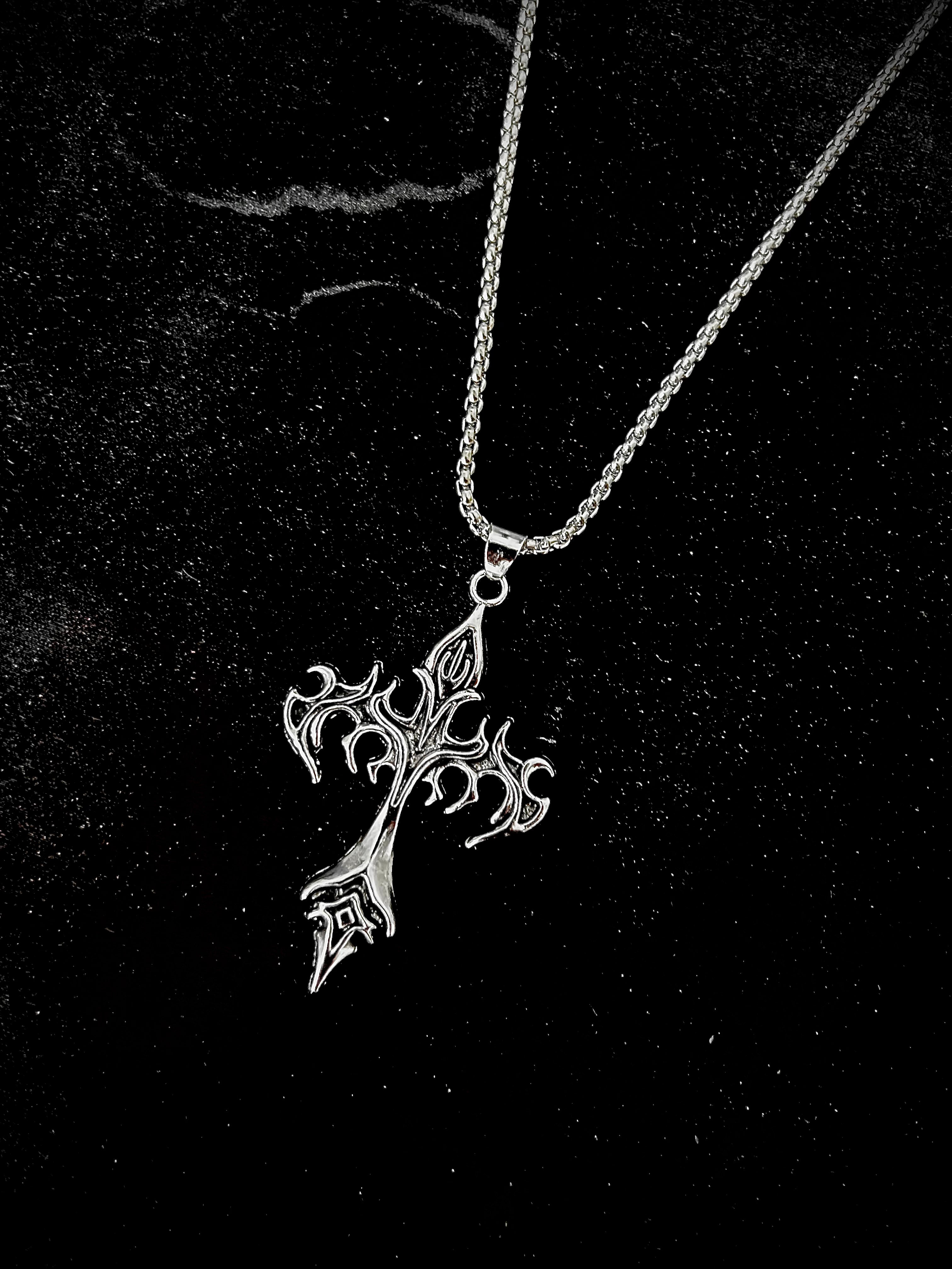 Noctis Cross
