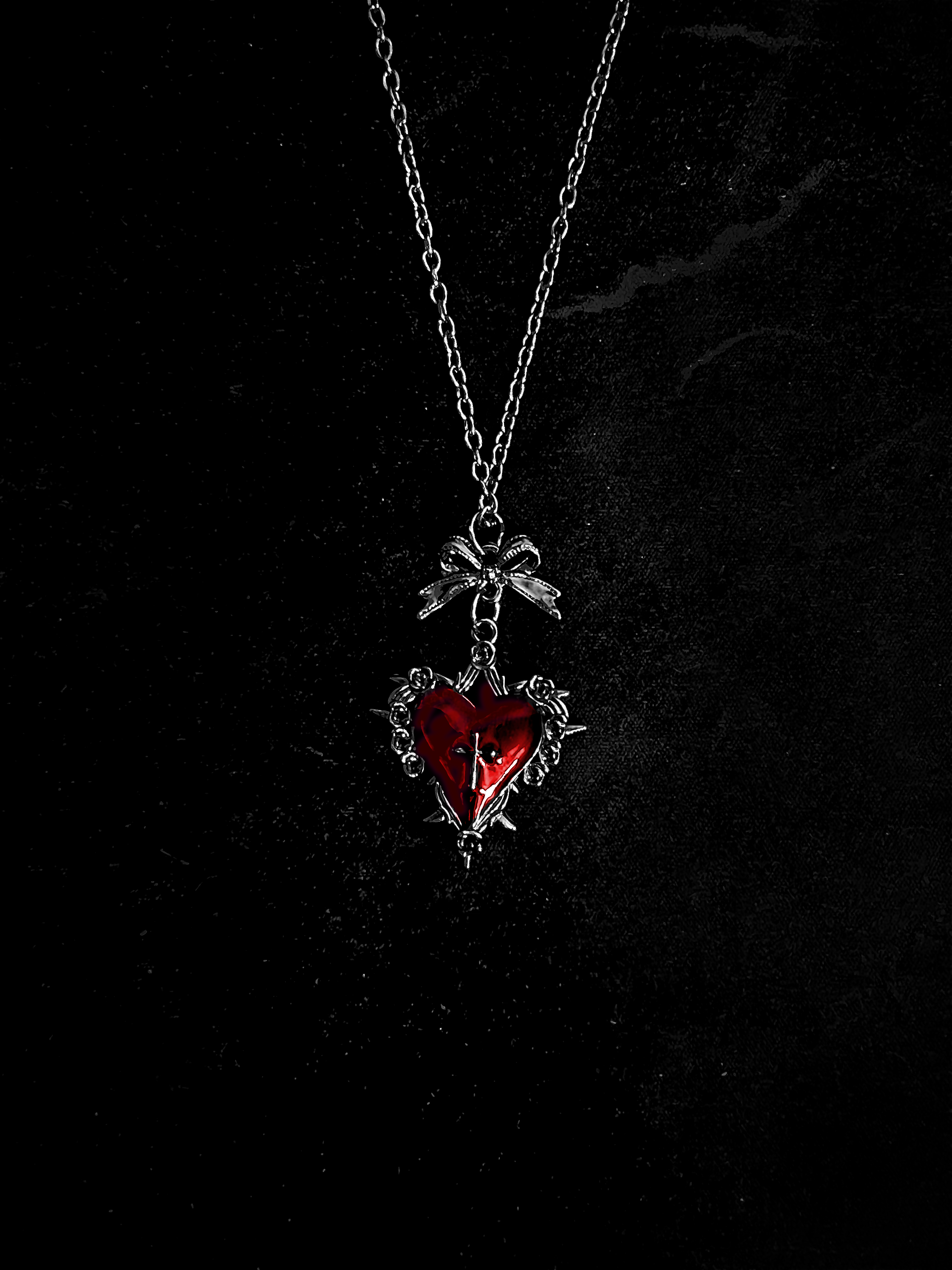 Cor Noctis Red